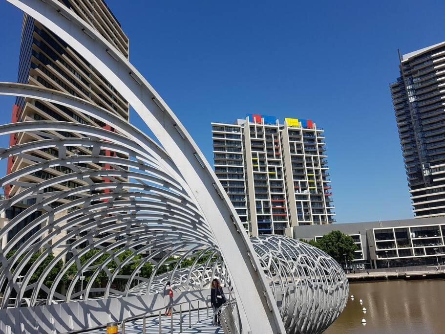 Melbourne Docklands Riverside Views Zewnętrze zdjęcie